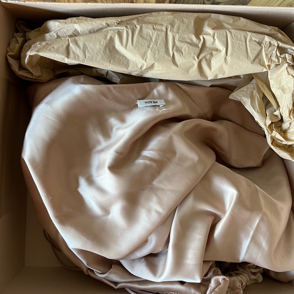 NWT Prada Platform Heels - Picture 5 of 5